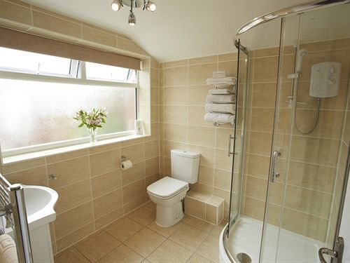 Wyndale Guesthouse Stafford Exterior photo